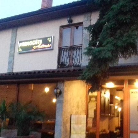 Asterix Rooms Leskovac  Ngoại thất bức ảnh