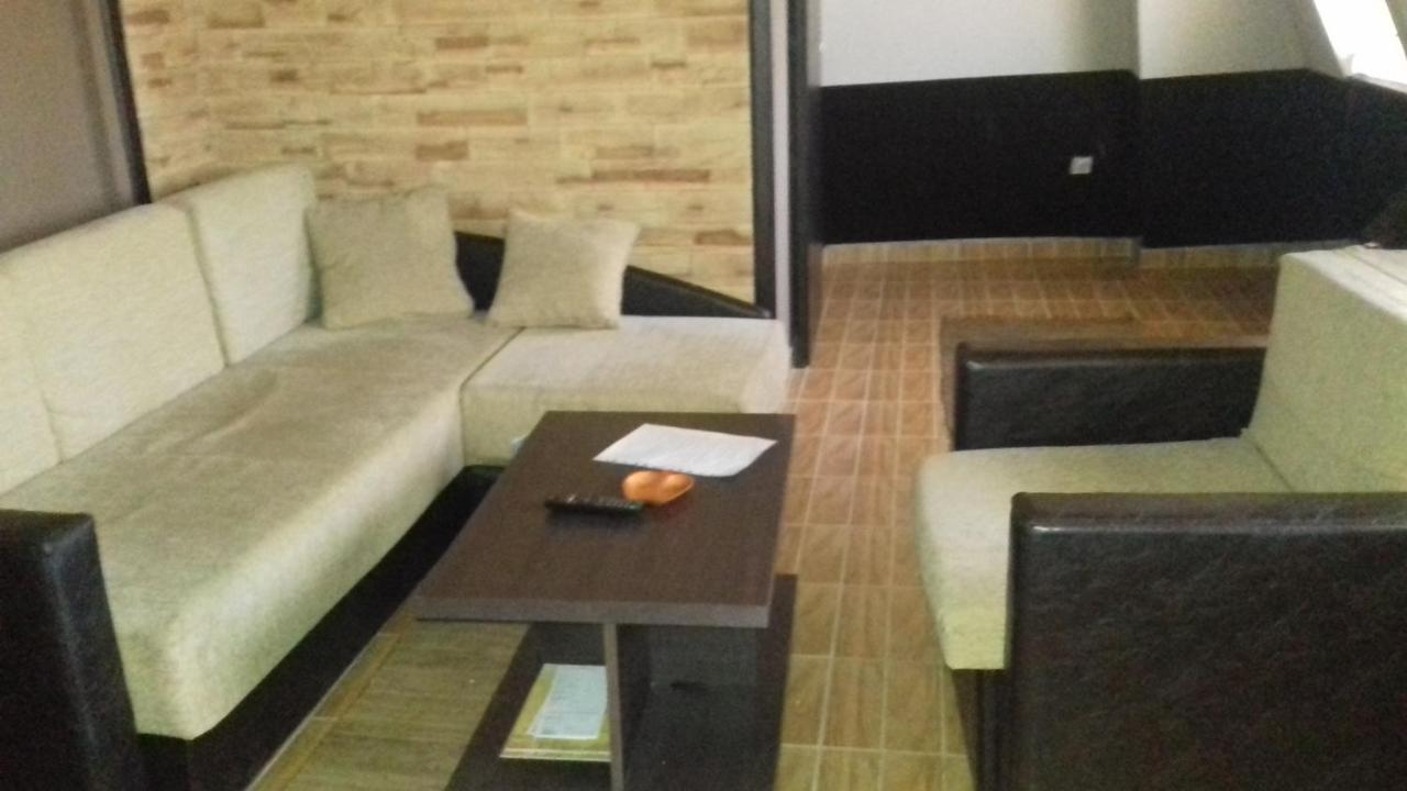 Asterix Rooms Leskovac  Ngoại thất bức ảnh